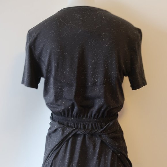 LULULEMON UNWIND YOUR MIND BLACK WHITE SPEC - Picture 13 of 16